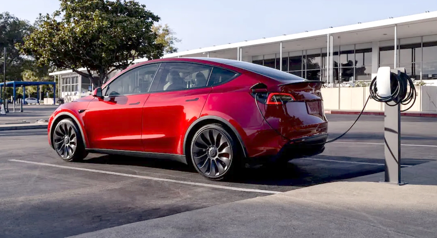 20241214 Electrek Tesla charge 1400px